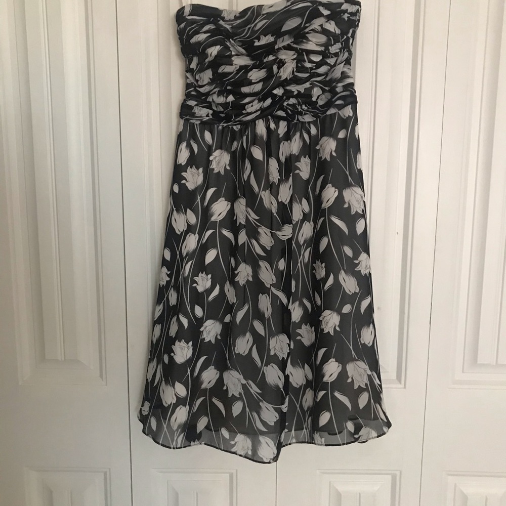 Strapless dress size 6